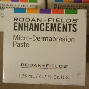 Microdermabrasion Paste